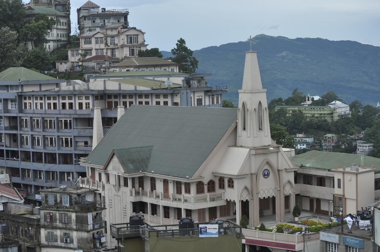 Chief Guest House Āīzawl エクステリア 写真
