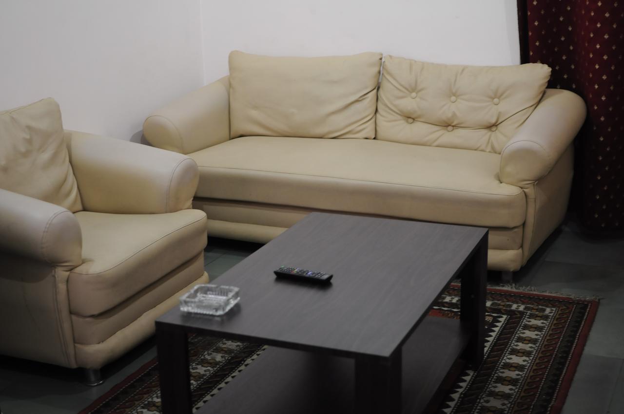 Chief Guest House Āīzawl エクステリア 写真